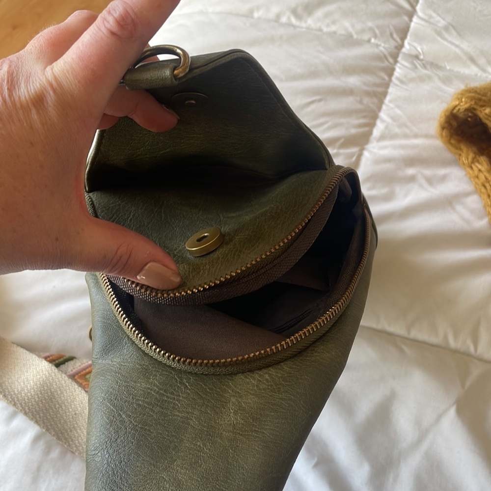 Purse - Picture 10 of 10